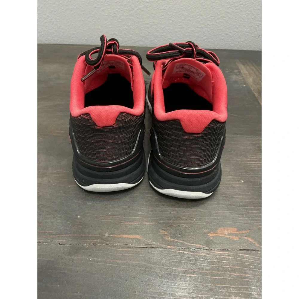 Born Primitive Savage 1 Women's Training Shoes Coral Fade Size 6.5
